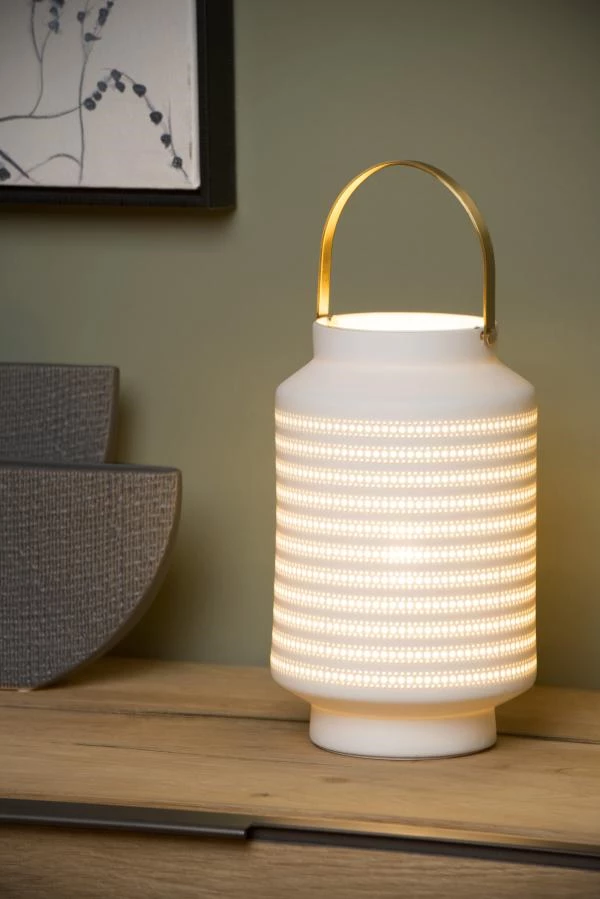 Lucide JAMILA - Tischlampe - Ø 15,5 cm - 1xE14 - Weiß - Ambiente 1